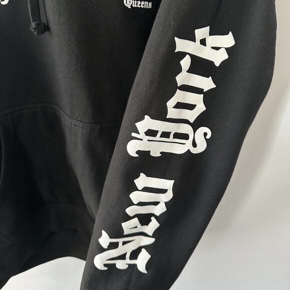 Fashion Nova Black New York Men's Hoodie - Picture 4 of 10